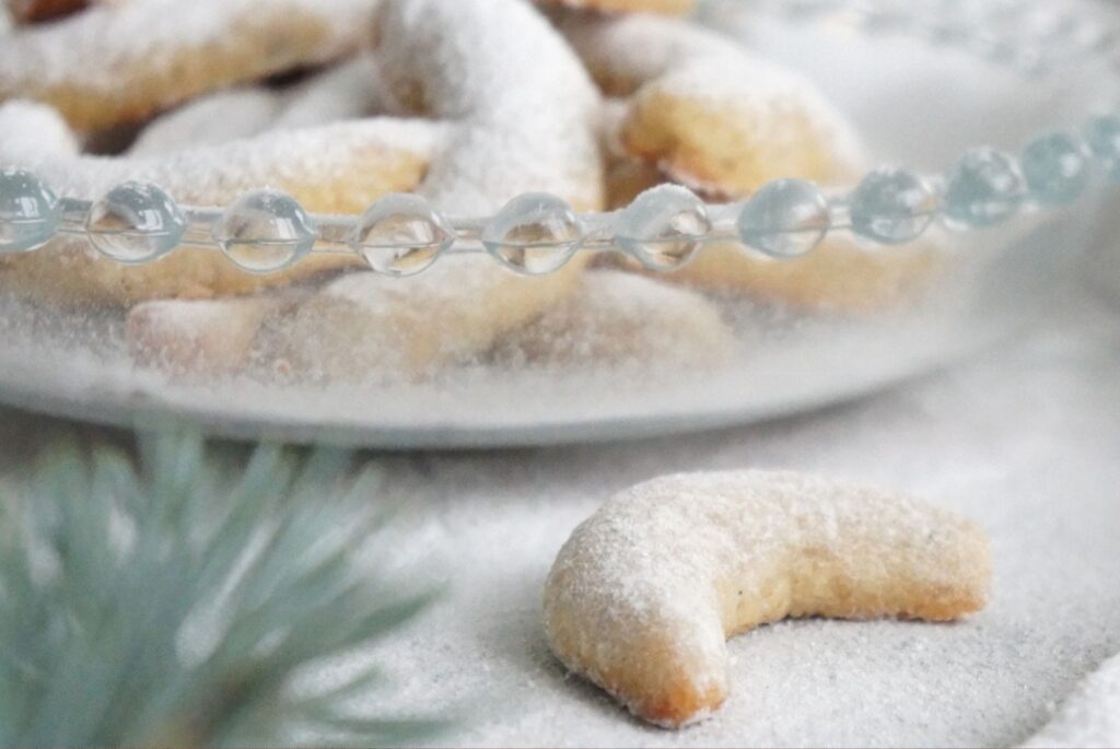 Low carb vanilkové rohlíčky - recept najdete v e-kuchařce s recepty na cukroví bez cukru a bez mouky